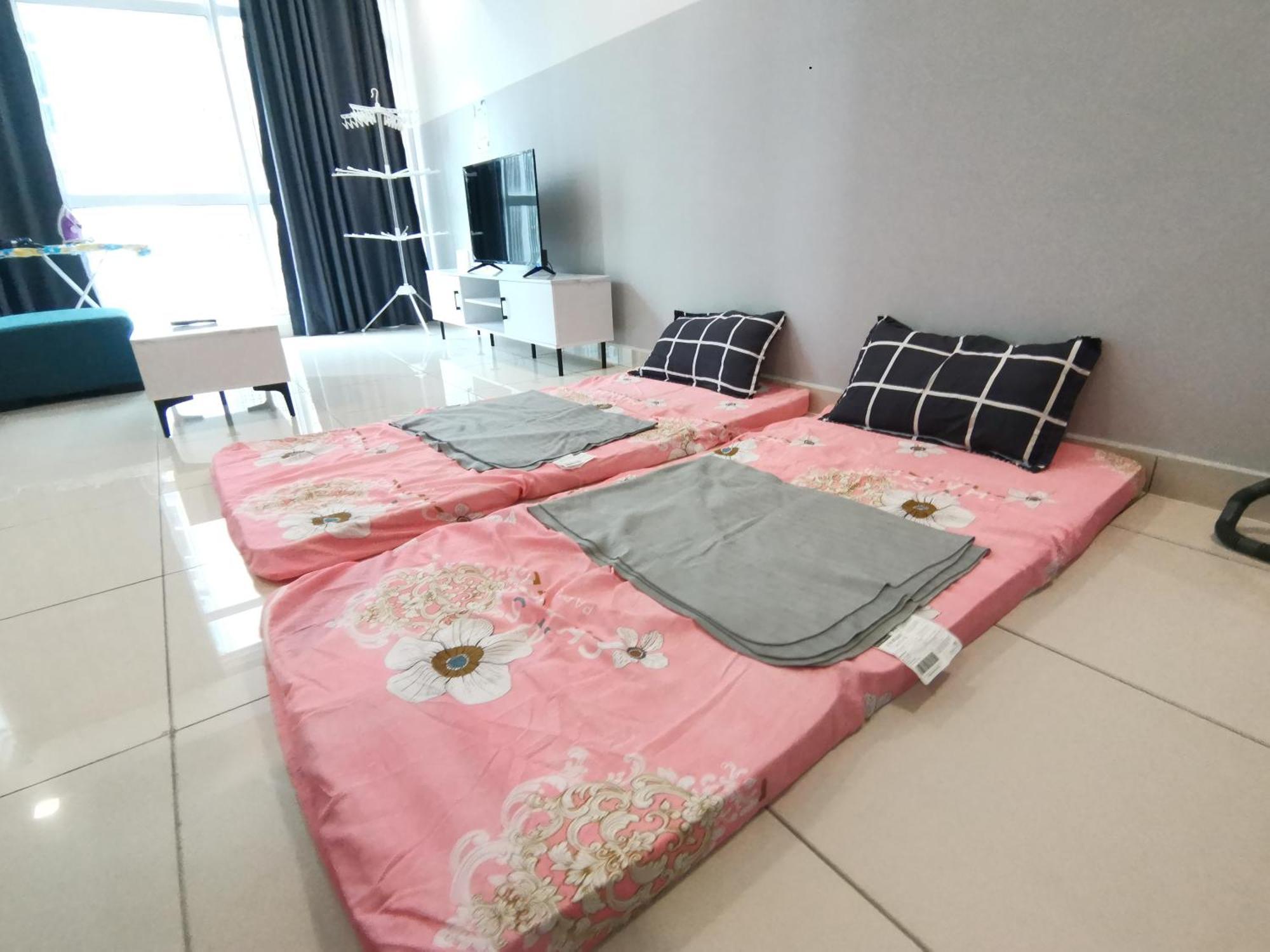 Central Residence Homestay2 @ Sungai Besi, Куала Лумпур Екстериор снимка